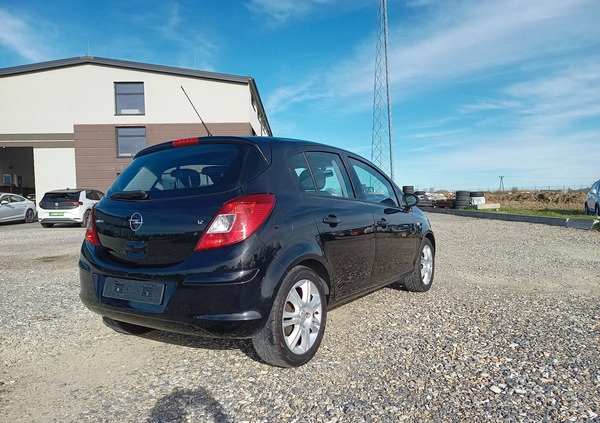 Opel Corsa cena 10900 przebieg: 204000, rok produkcji 2008 z Bochnia małe 137